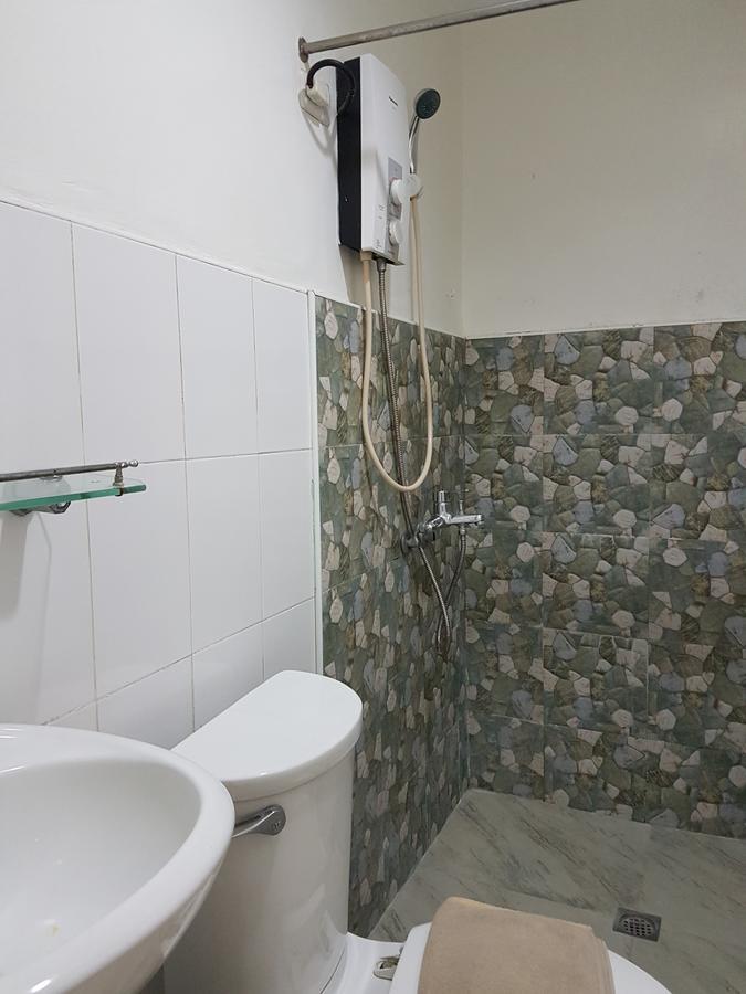 Strawberry Residences Cebu Bagian luar foto